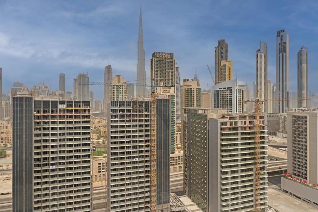 Fantastic One Bedroom Apartment With Burj-Khalifa View Dubaj Kültér fotó